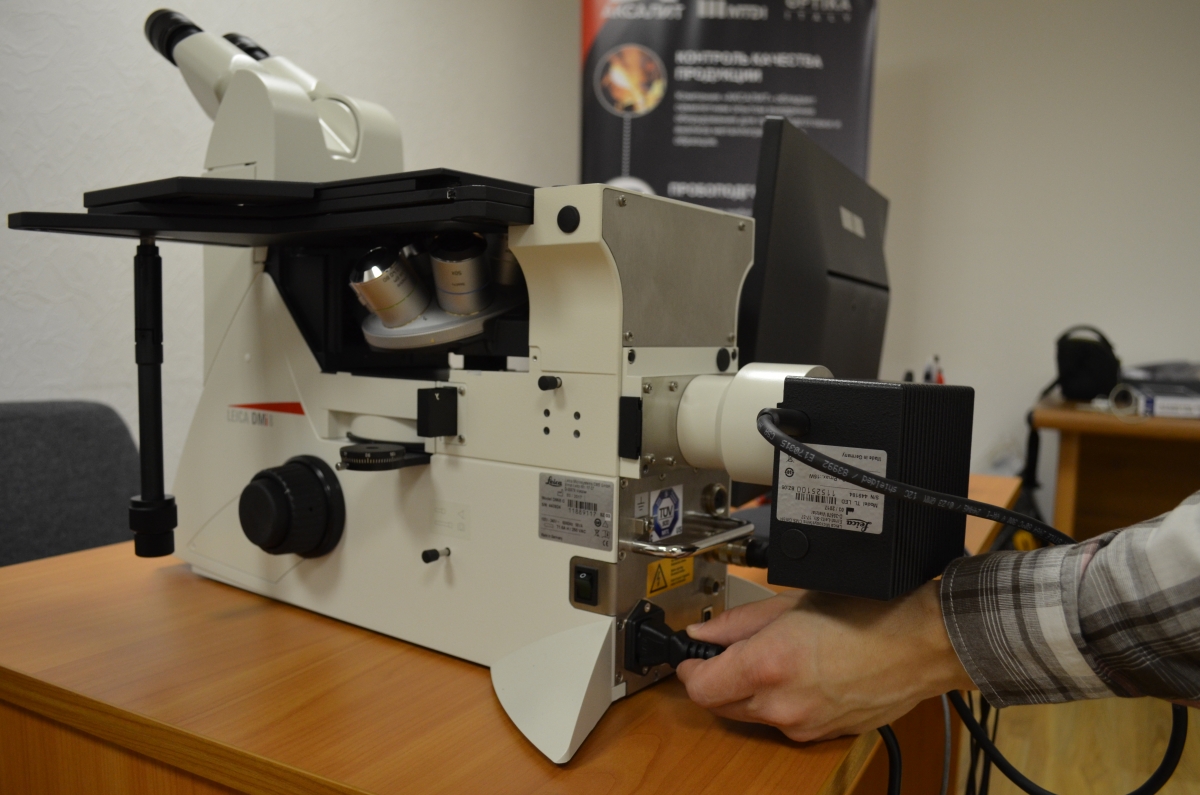 Подключение собранного микроскопа к сети питания